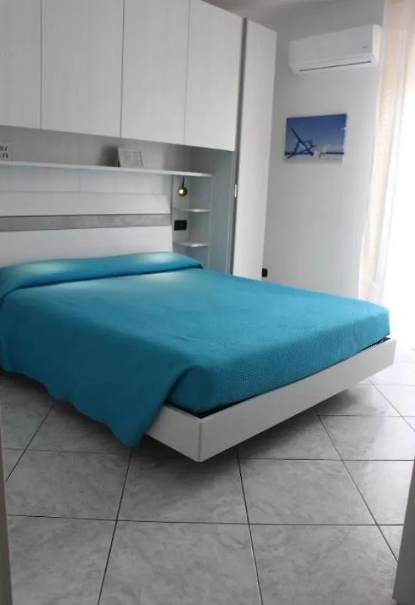 Solelunamare Guest House Italy