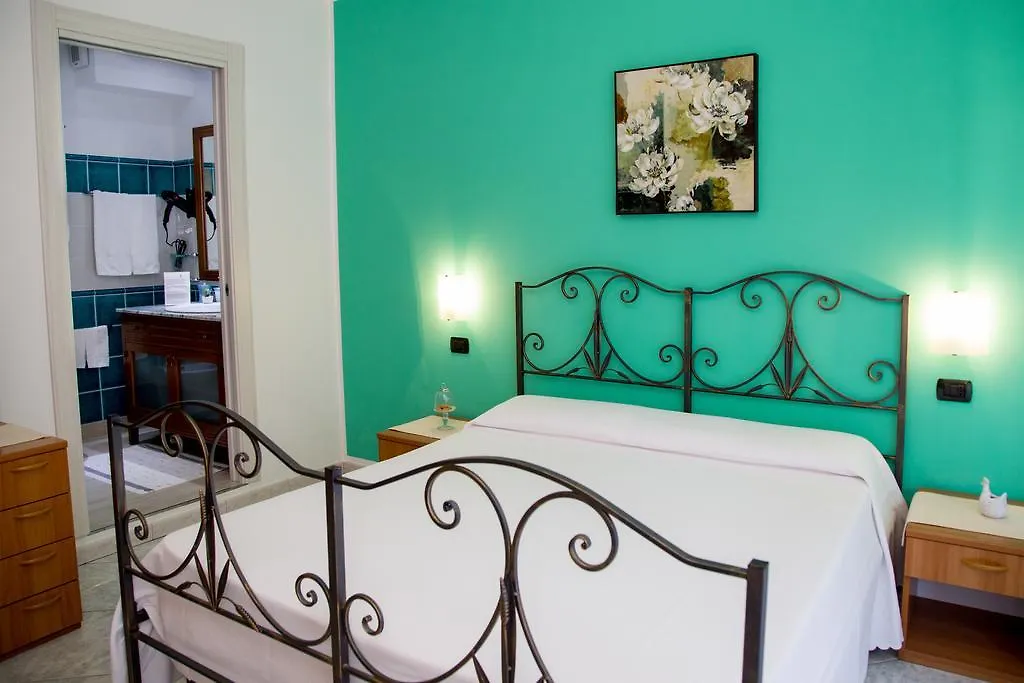 Solelunamare Guest House